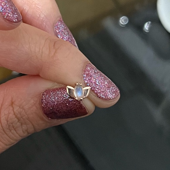 *SOLD* Alchemy Adornment Rose Gold Lotus Threadless End - Picture 8 of 15